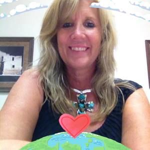 Meet your Posher, Valerie